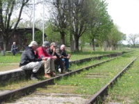 2016-05-15 11h43m36 - Overleg op het perron - Gerda van der Meer